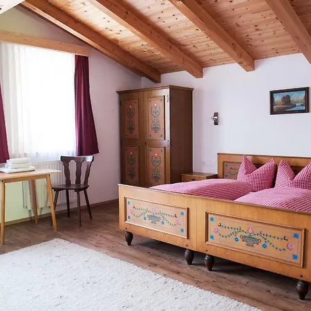 Bauernhof Entalhof בית חווה