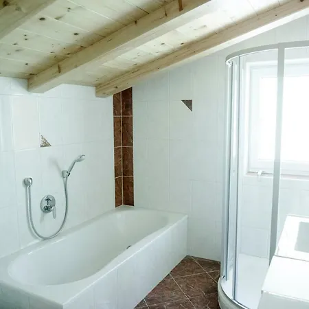 Farm stay Bauernhof Entalhof Finkenberg